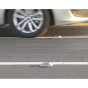 Wegdekreflector met LED-verlichting op zonne-energie