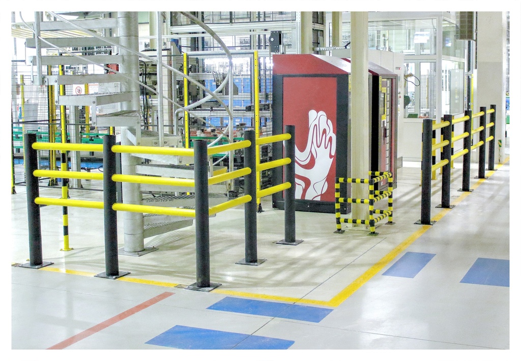 Modulair veiligheidshek met 3 rails in flexibele kunststof "Delta"