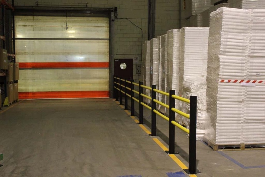 Modulair veiligheidshek met 3 rails in flexibele kunststof "Delta"