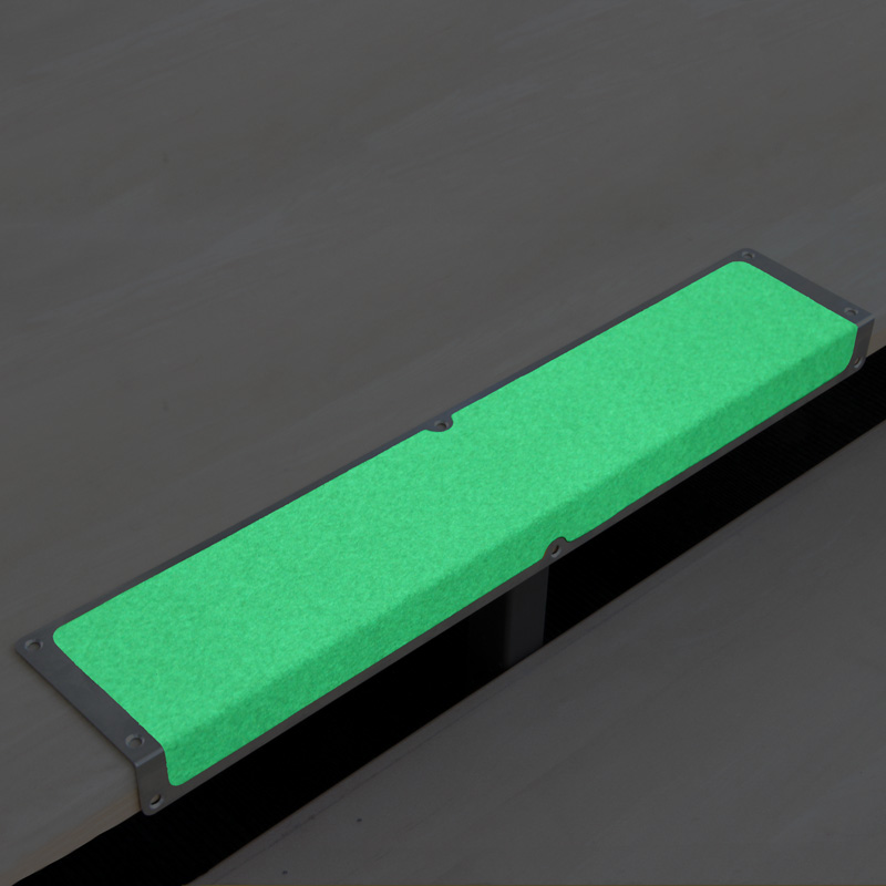 Antislip trappaneel in aluminium "Glow-in-the-dark"