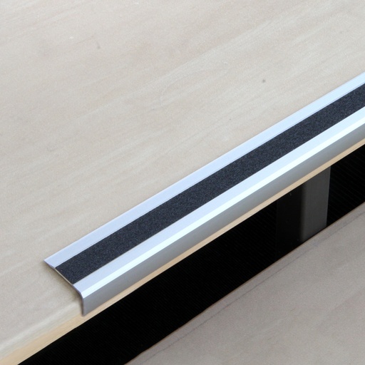 Antislip aluminium trapneus "Standaard"